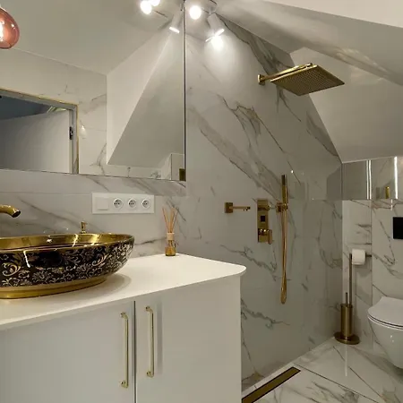 Apartment Kolejowa To Twoj Loft W Poznaniu! #apc *